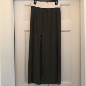 No boundaries maxi skirt in olive green